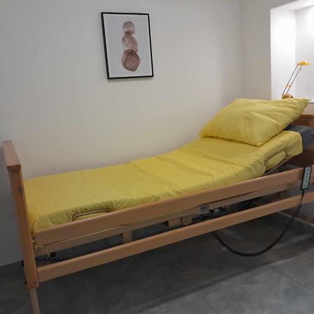 Apartments Mare Pula Luaran gambar