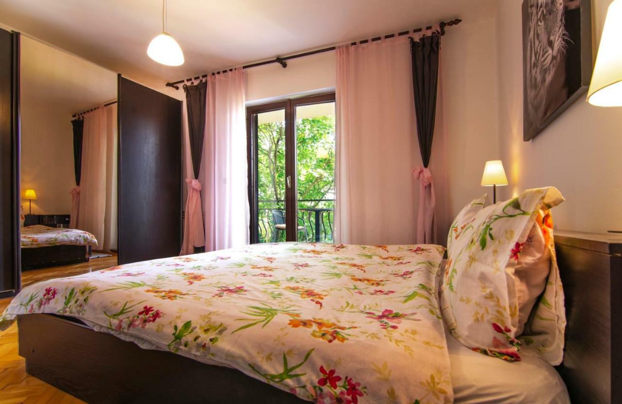 Apartments Mare Pula Luaran gambar